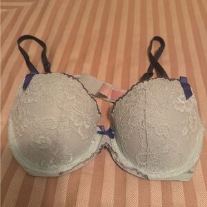 Victoria’s Secret mint blue lace, underwear bra, 34C.
